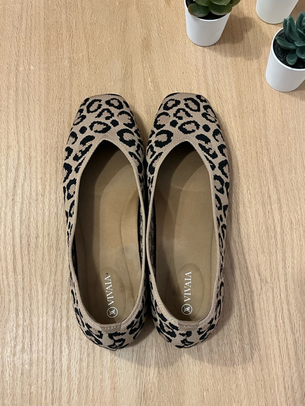 Vivaia Margot 2.0 Square Toe V-Cut Flats in a Leopard Print sz 11 Wide 43 EU - Picture 4 of 8